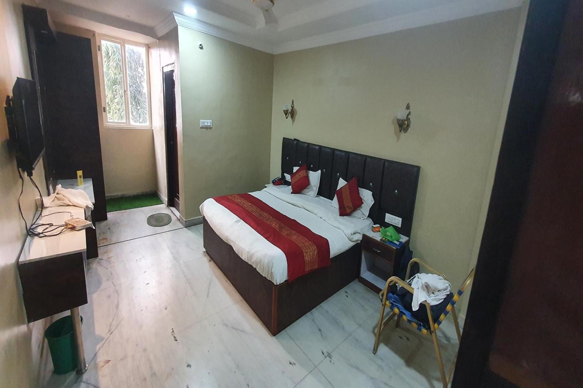 Oyo Hotel Rajshree Akolia Exterior foto